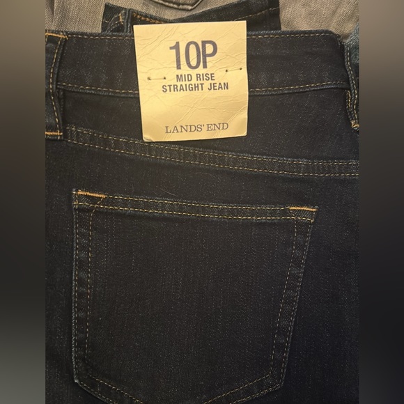 Mid Rise, size 10P, Straight Jean - Picture 2 of 3